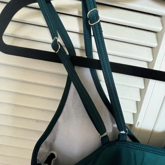 NWOT tankini size med. Cute!! - Picture 4 of 5